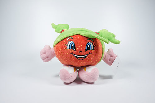 Juguete de personaje de dibujos animados de niño de peluche