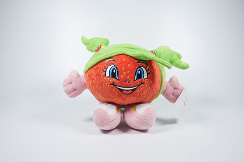 Juguete de personaje de dibujos animados de niño de peluche