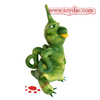 Dinosaurio de dibujos animados de peluche