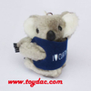 Llavero de peluche con reno navideño
