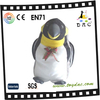 Pingüino de peluche polar
