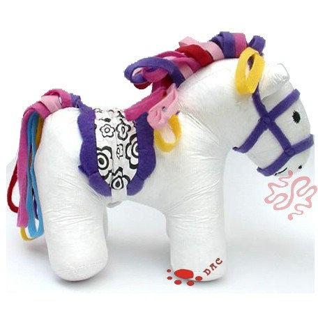 Juguete de caballo blanco de color relleno